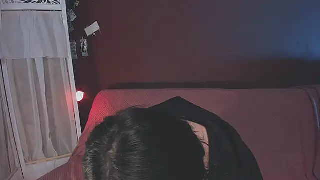 Snapshot of juby_yuby chatting on 11/25/25, 12:16 juby yuby online show from 11/25/25, 12:16