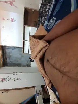 raji9290 online show from 02/17/25, 06:59