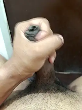 Snapshot of Deluxe_dick chatting on 04/23/26, 12:40 Deluxe dick online show from 04/23/26, 12:40