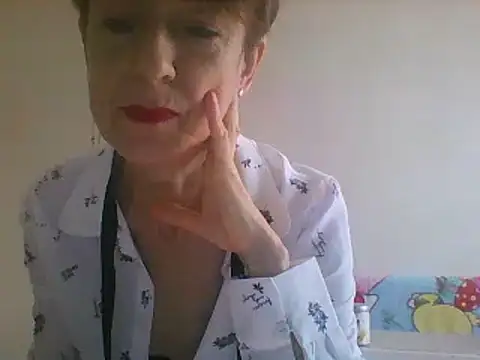 Snapshot of SwettyViktory chatting on 04/08/26, 09:20 SwettyViktory online show from 04/08/26, 09:20