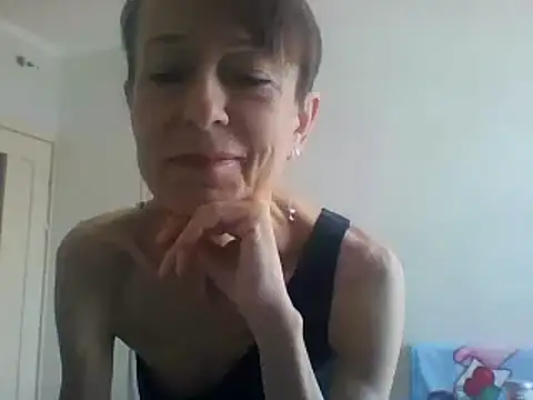 Snapshot of SwettyViktory chatting on 04/13/26, 08:42 SwettyViktory online show from 04/13/26, 08:42