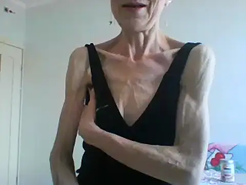 Snapshot of SwettyViktory chatting on 04/16/26, 09:32 SwettyViktory online show from 04/16/26, 09:32