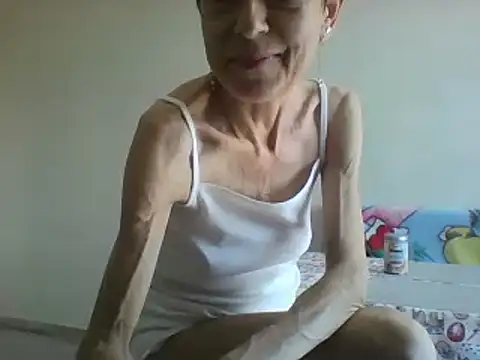 Snapshot of SwettyViktory chatting on 04/19/26, 11:09 SwettyViktory online show from 04/19/26, 11:09