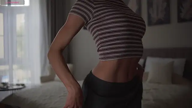 Snapshot of Danielle_Thomas chatting on 09/13/25, 03:12 Danielle Thomas online show from 09/13/25, 03:12