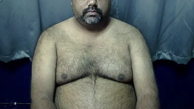 hairysubcub 70 online show from 12/19/25, 04:30