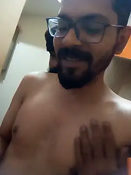 arhan3043 online show from 12/12/24, 04:43