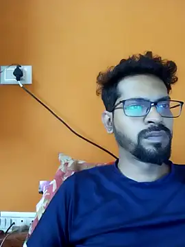 arhan3043 online show from 03/11/25, 07:37