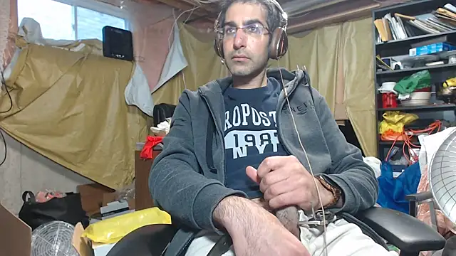 Gsmile1 online show from 12/13/24, 08:15