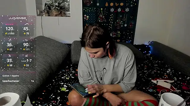 Snapshot of snusmumrike chatting on 12/23/24, 12:19 snusmumrike online show from 12/23/24, 12:19