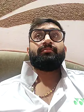 Snapshot of love4shownude chatting on 01/03/25, 02:10 love4shownude online show from 01/03/25, 02:10