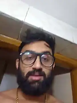 Snapshot of love4shownude chatting on 01/14/25, 05:45 love4shownude online show from 01/14/25, 05:45