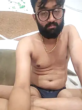 Snapshot of love4shownude chatting on 01/19/25, 07:25 love4shownude online show from 01/19/25, 07:25