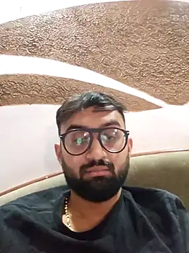 Snapshot of love4shownude chatting on 01/20/25, 03:04 love4shownude online show from 01/20/25, 03:04