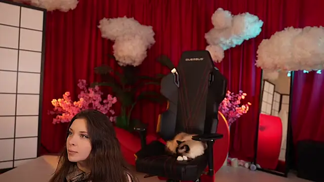 KittyCaitlin online show from 02/23/25, 10:42