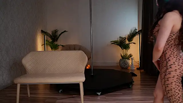 Snapshot of KittyCaitlin chatting on 03/29/26, 09:15 KittyCaitlin online show from 03/29/26, 09:15