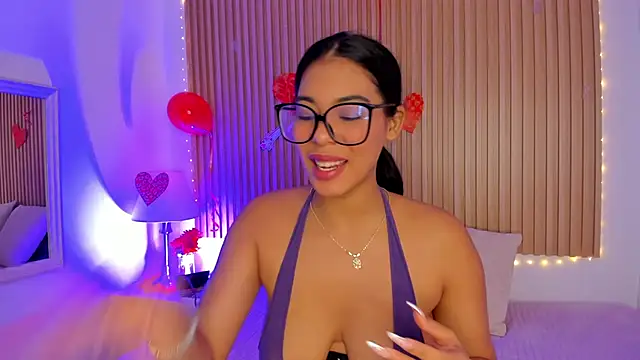 GenesisRuiz online show from 02/19/25, 01:39