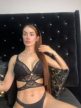 Snapshot of SofiaCarter chatting on 12/20/24, 12:30 SofiaCarter online show from 12/20/24, 12:30