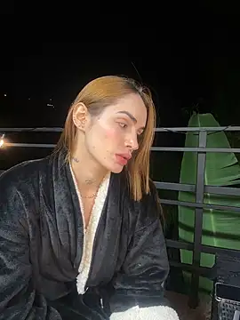 Snapshot of SofiaCarter chatting on 01/13/25, 01:45 SofiaCarter online show from 01/13/25, 01:45