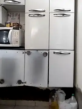 Snapshot of NeydeHotWife chatting on 04/14/26, 12:44 NeydeHotWife online show from 04/14/26, 12:44