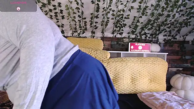 -khayaparker online show from 01/15/25, 08:05