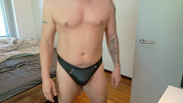Snapshot of SextoyBoy89 chatting on 05/29/26, 11:30 SextoyBoy89 online show from 05/29/26, 11:30