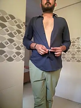 Snapshot of Spicy_aryan chatting on 03/09/26, 08:18 Spicy aryan online show from 03/09/26, 08:18