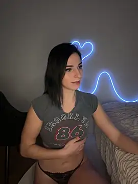 OIivia online show from 01/04/25, 07:23