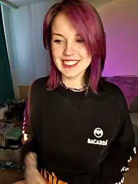 Snapshot of LazyTanukii chatting on 01/17/25, 04:17 LazyTanukii online show from 01/17/25, 04:17