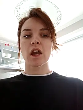 Snapshot of LazyTanukii chatting on 09/24/25, 12:41 LazyTanukii online show from 09/24/25, 12:41