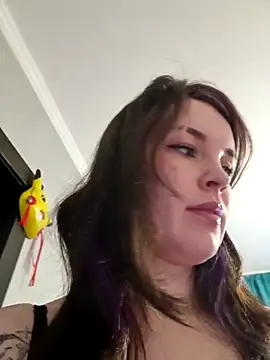 Snapshot of LazyTanukii chatting on 12/21/25, 06:31 LazyTanukii online show from 12/21/25, 06:31