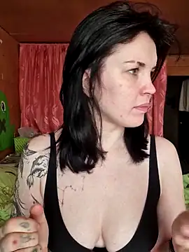 Snapshot of LazyTanukii chatting on 02/02/26, 03:38 LazyTanukii online show from 02/02/26, 03:38