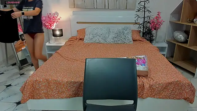 CharmedDoll online show from 09/25/25, 06:17