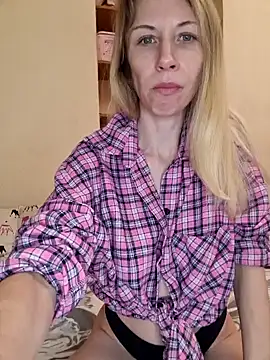 MissisMilk online show from 01/05/25, 08:00