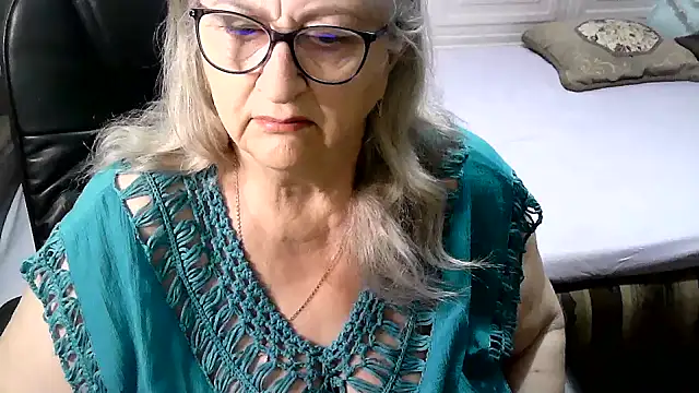 LolkaAlyss online show from 12/15/25, 07:29