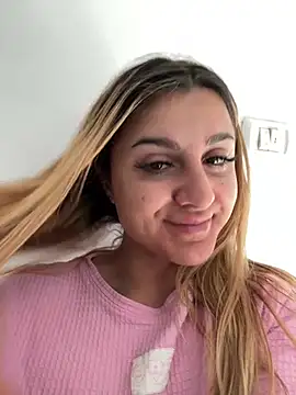 NicolePlay online show from 05/16/26, 04:53