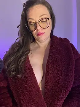 Snapshot of FemDom_RubyKnightXXO chatting on 01/18/25, 08:51 FemDom RubyKnightXXO online show from 01/18/25, 08:51