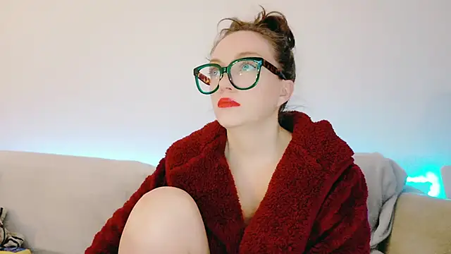 Snapshot of FemDom_RubyKnightXXO chatting on 03/19/25, 12:04 FemDom RubyKnightXXO online show from 03/19/25, 12:04