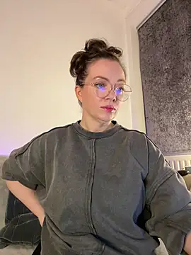 Snapshot of FemDom_RubyKnightXXO chatting on 10/16/25, 06:31 FemDom RubyKnightXXO online show from 10/16/25, 06:31