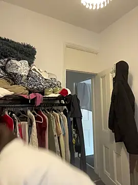 Snapshot of FemDom_RubyKnightXXO chatting on 10/21/25, 11:55 FemDom RubyKnightXXO online show from 10/21/25, 11:55