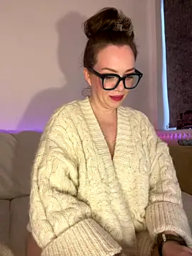 FemDom RubyKnightXXO online show from 12/22/25, 02:25