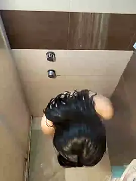 Snapshot of towers_j chatting on 01/22/25, 12:49 towers j online show from 01/22/25, 12:49