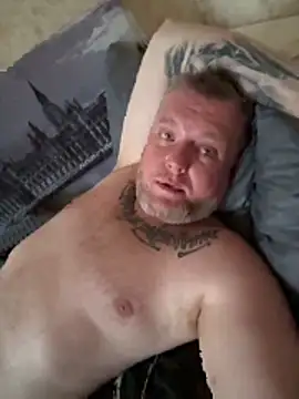Snapshot of BABA_YAGAGA chatting on 06/18/26, 05:17 BABA YAGAGA online show from 06/18/26, 05:17