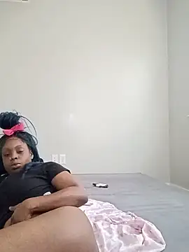 Snapshot of DancingLemonade chatting on 12/18/25, 05:08 DancingLemonade online show from 12/18/25, 05:08