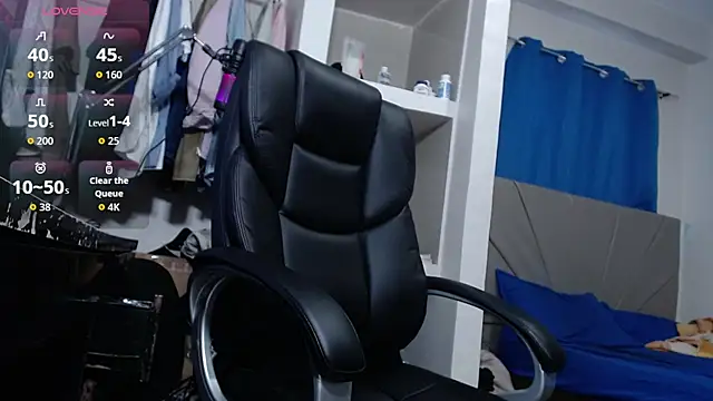 lewislamxxx hot online show from 09/20/25, 09:49