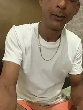 Snapshot of domigoodguy chatting on 03/09/25, 12:31 domigoodguy online show from 03/09/25, 12:31