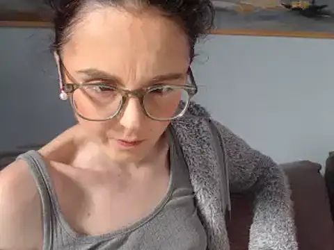 cleophee online show from 02/01/25, 11:43