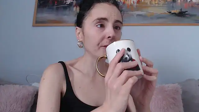 Snapshot of cleophee chatting on 05/02/26, 06:18 cleophee online show from 05/02/26, 06:18