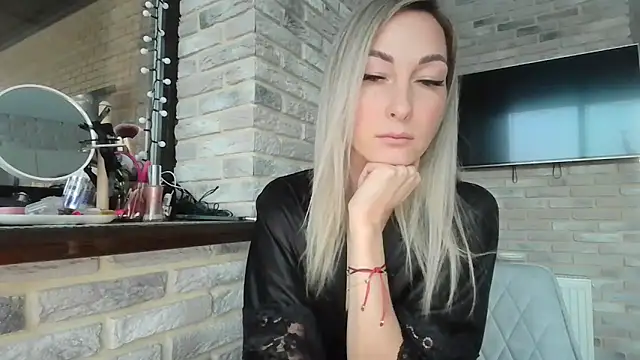 StarryHanna online show from 02/17/26, 02:35