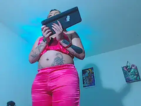 Snapshot of MARIANAWEED chatting on 01/09/26, 01:30 MARIANAWEED online show from 01/09/26, 01:30