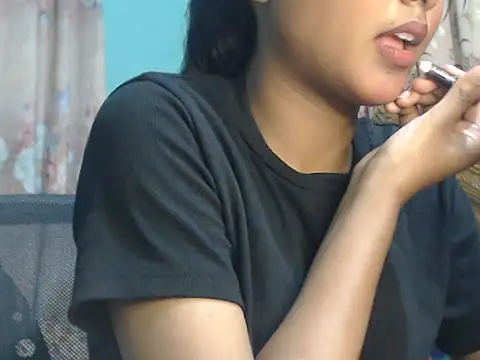 NancyRuvi online show from 09/10/25, 04:07